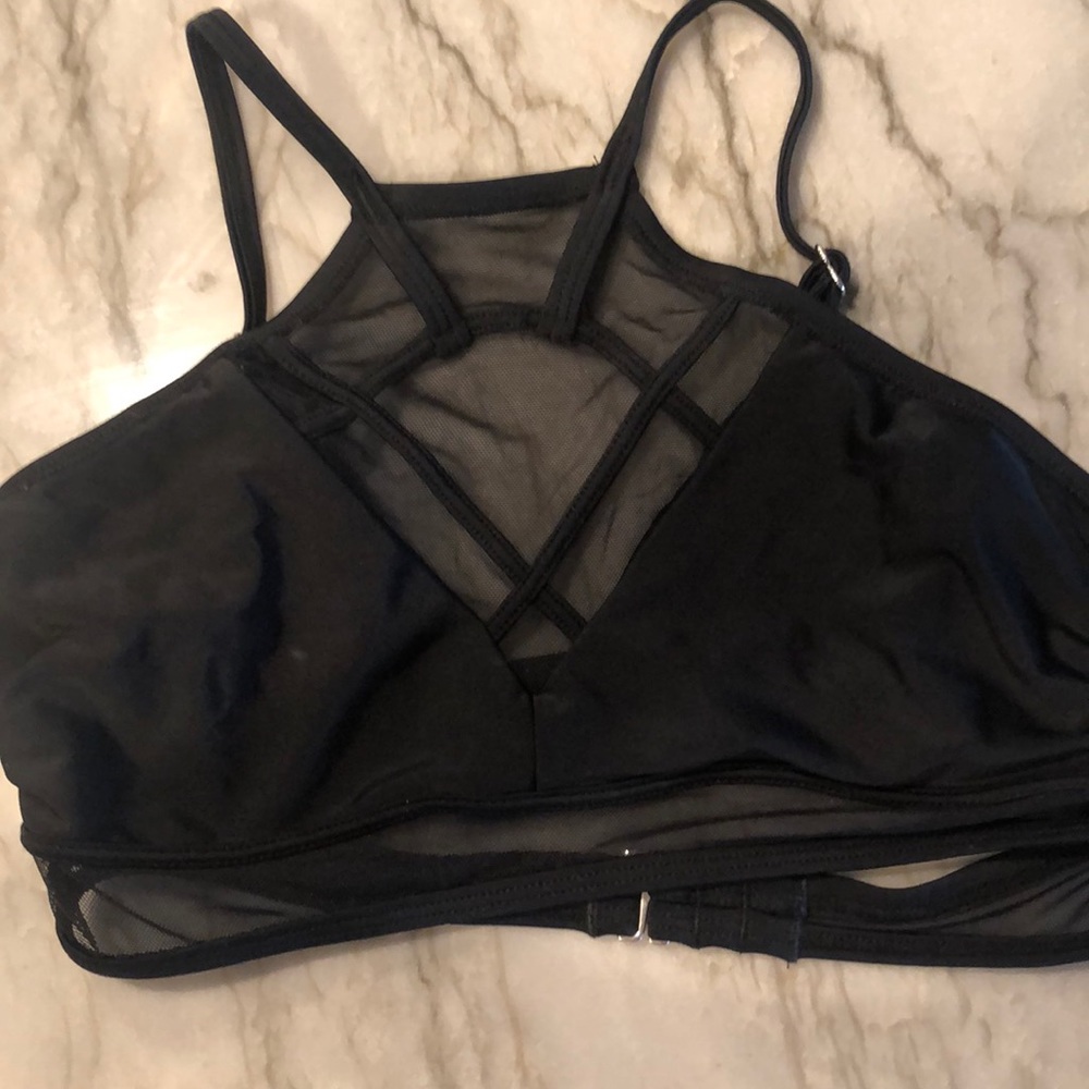 Black swimsuit top size small